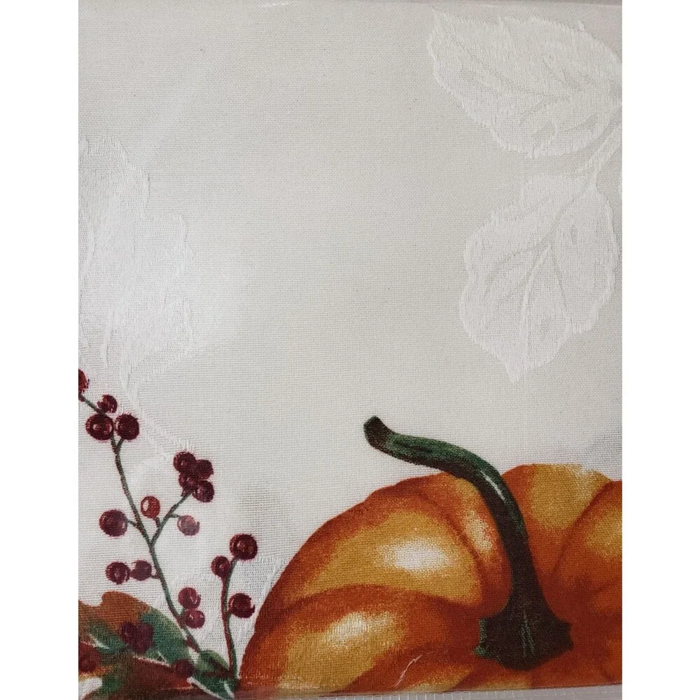 1 Fabric Tablecloth, 60